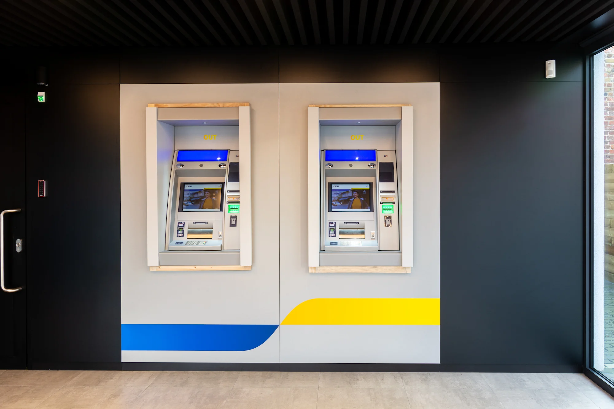 CASH - Ardooie - Beverensestraat Ardooie