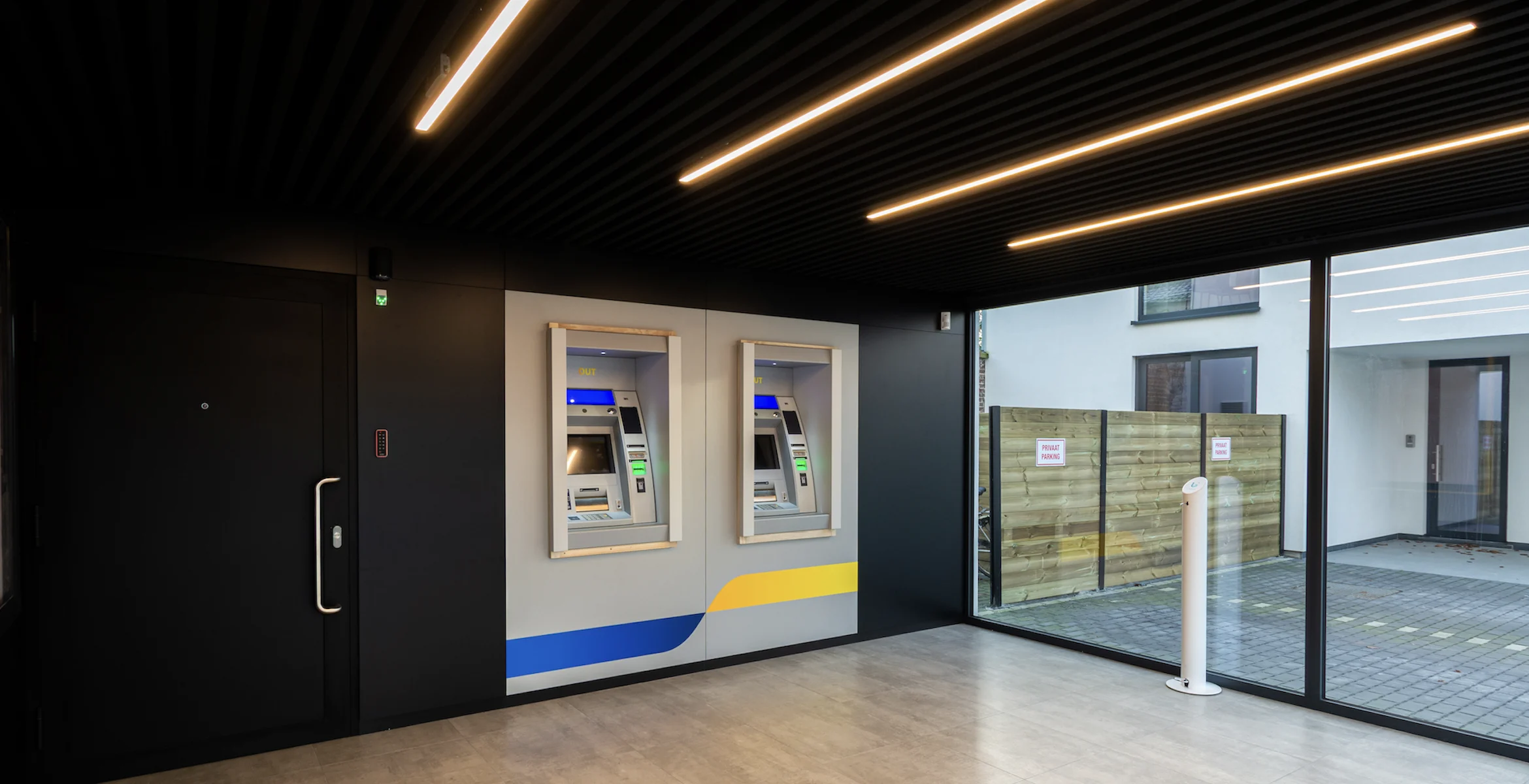 CASH - Ardooie - Beverensestraat Ardooie