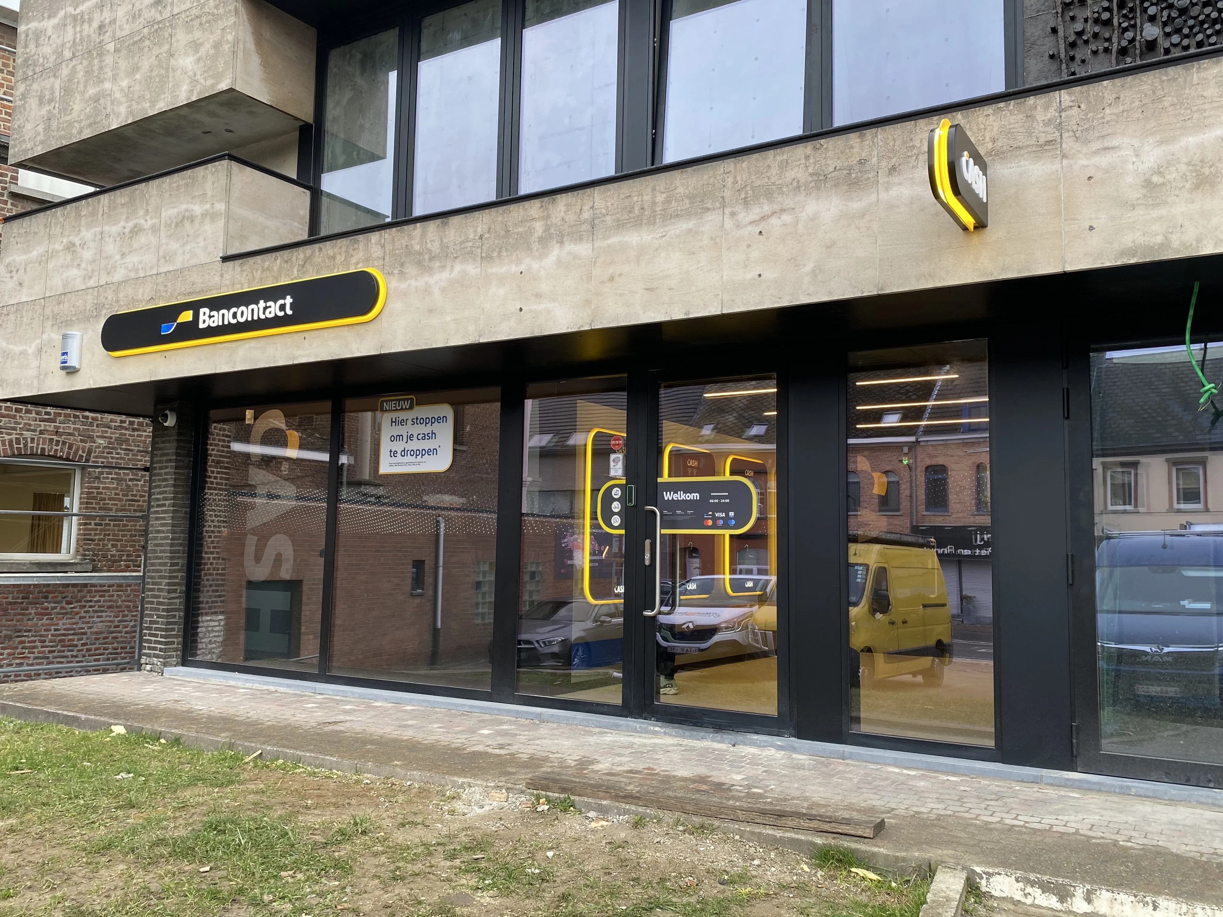 CASH - Affligem - Brusselbaan Affligem